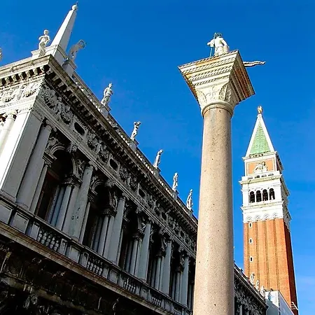 Ca' Angeli Bed & Breakfast 4*