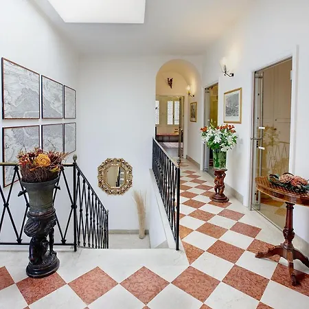 Ca' Angeli Bed & Breakfast 4*